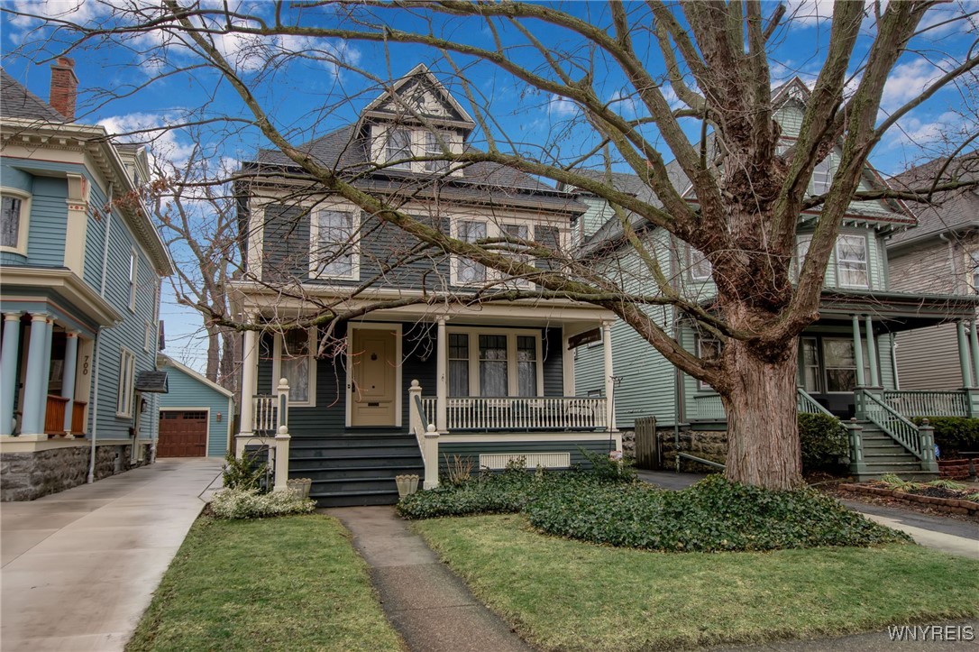 704 Auburn Avenue