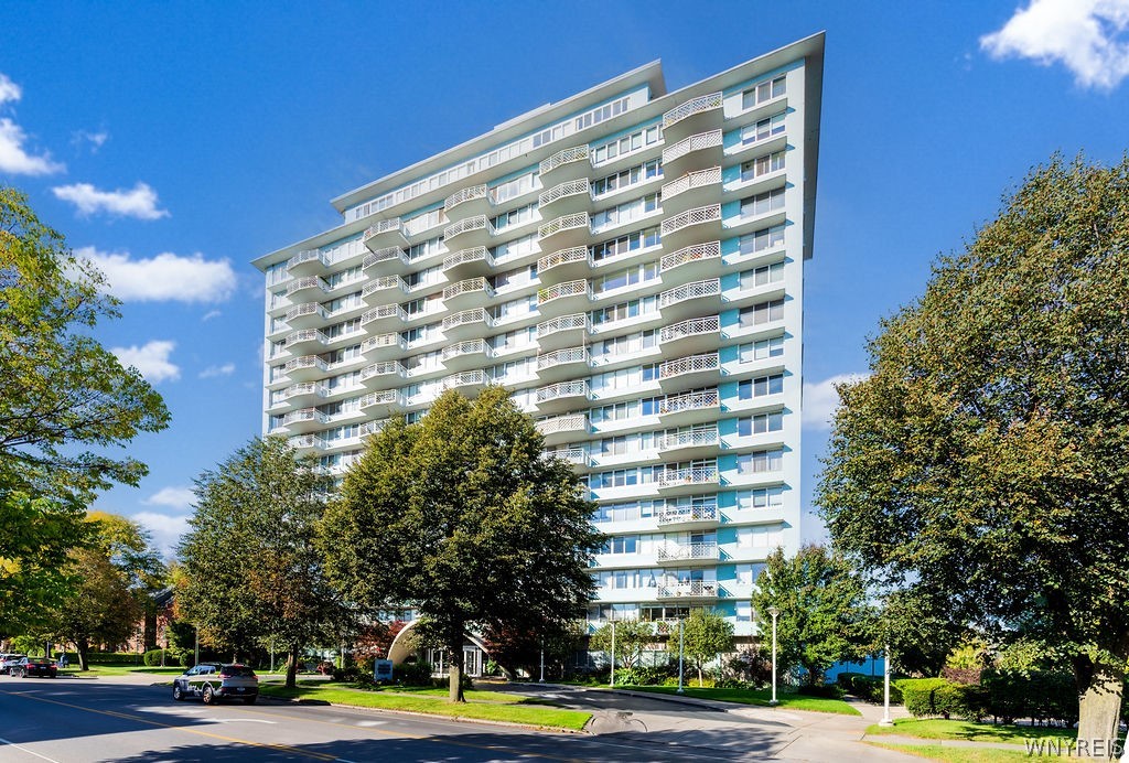 1088 Delaware Avenue 7D