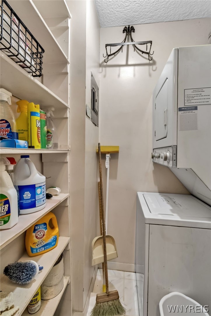 1088 Delaware Avenue 7D