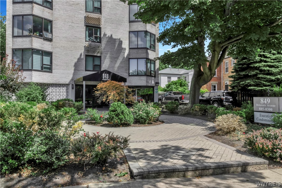 849 Delaware Avenue 406