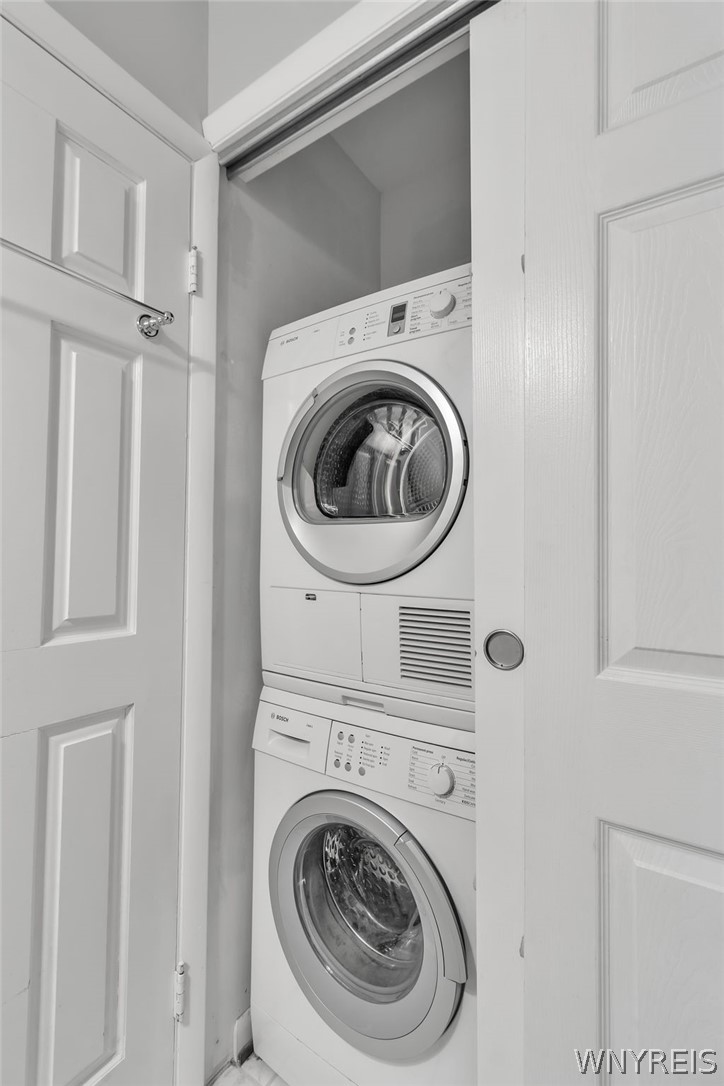 1088 Delaware Avenue 1E