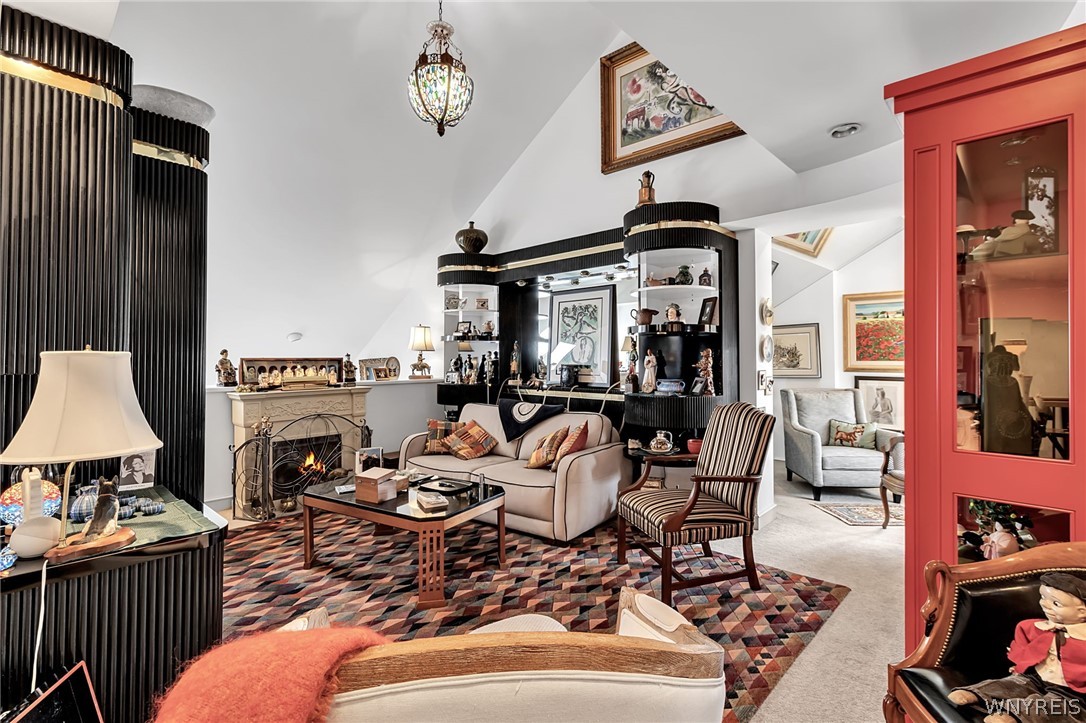 40 Waterfront Circle 401