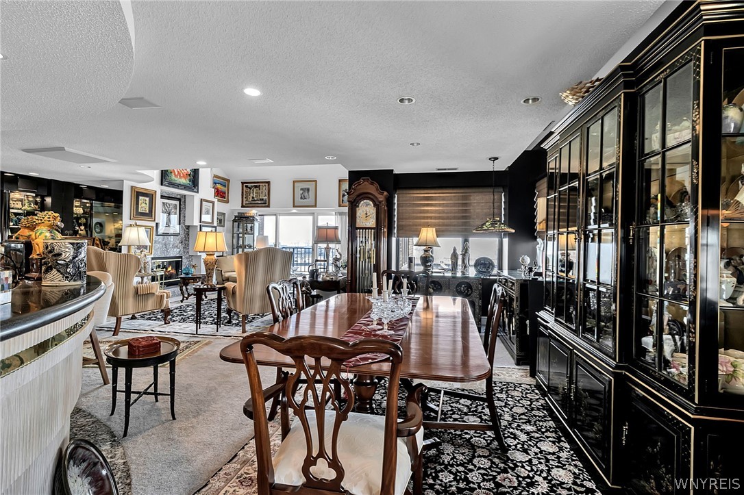 40 Waterfront Circle 401