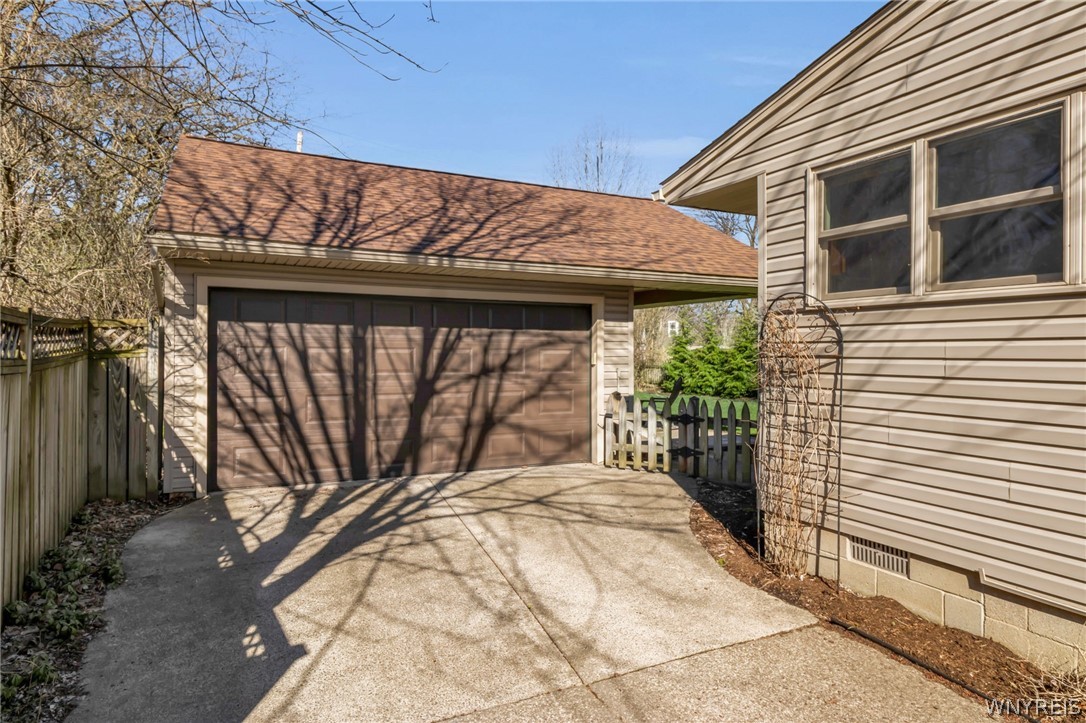 87 Monroe Drive