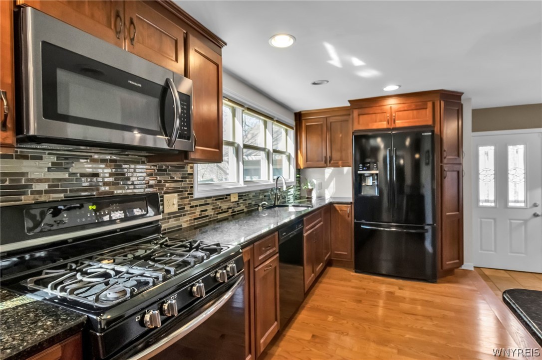 87 Monroe Drive