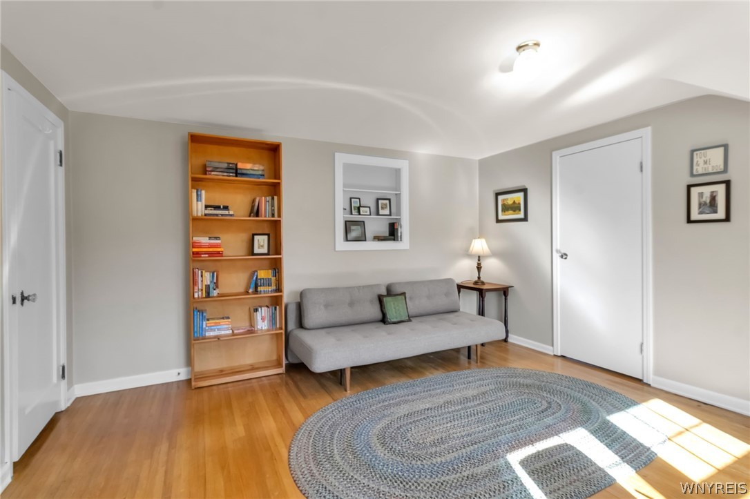 87 Monroe Drive