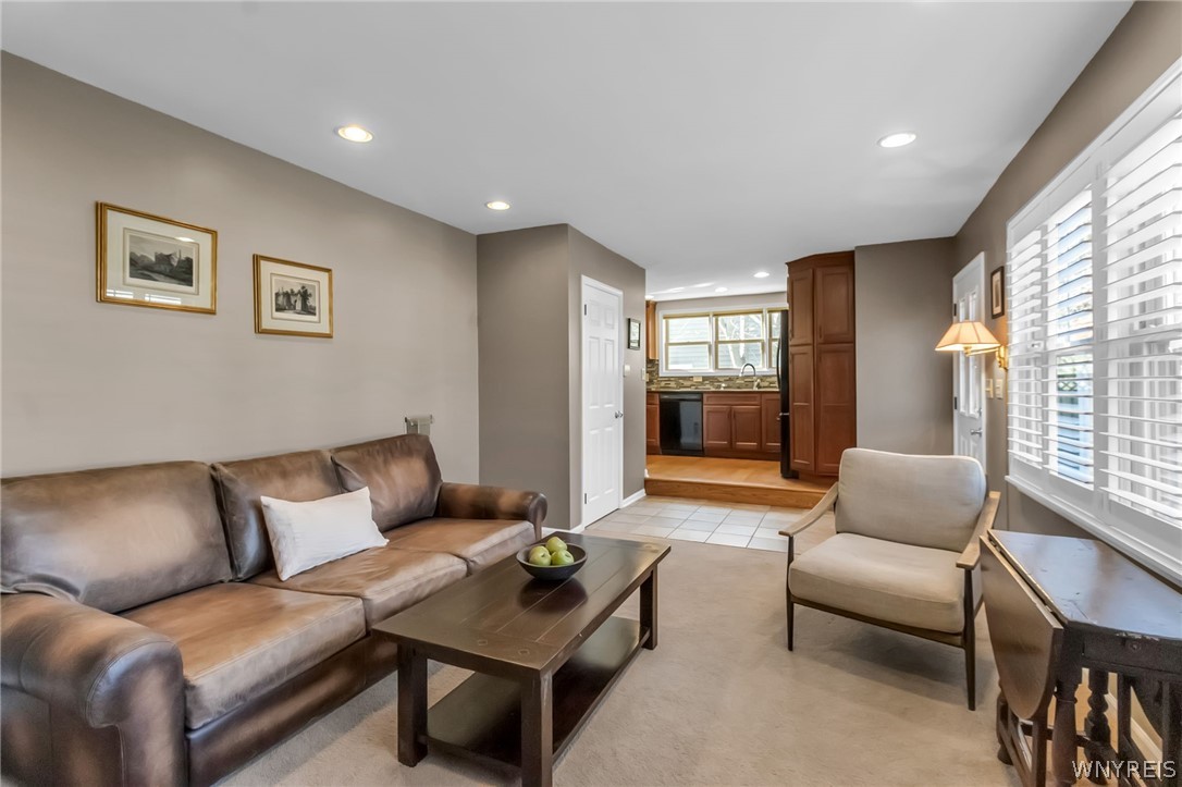 87 Monroe Drive