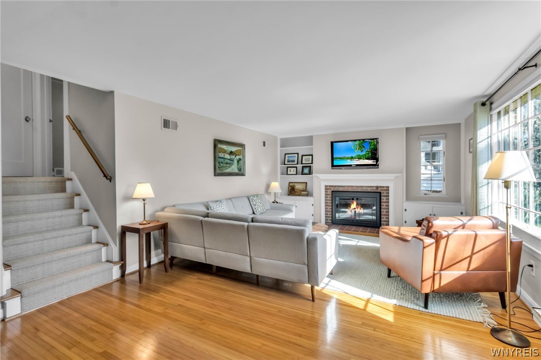 87 Monroe Drive