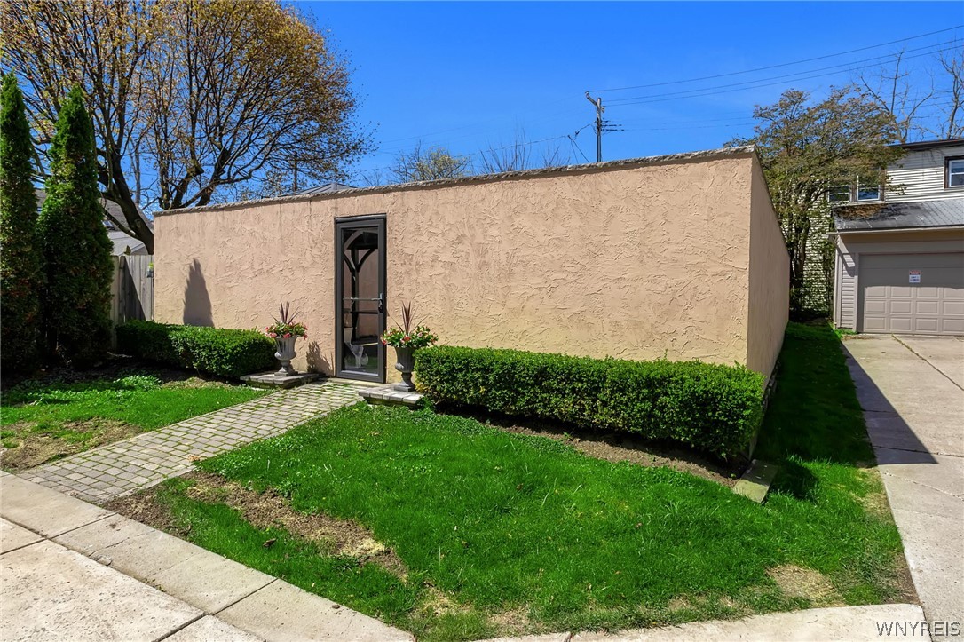 214 Norwood Avenue