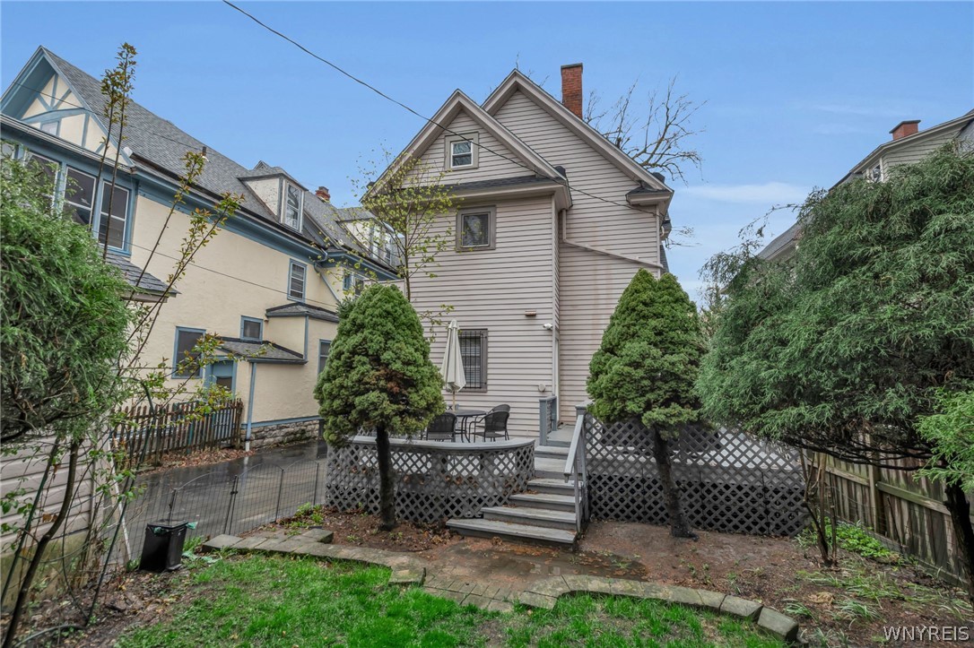 759 Bird Avenue
