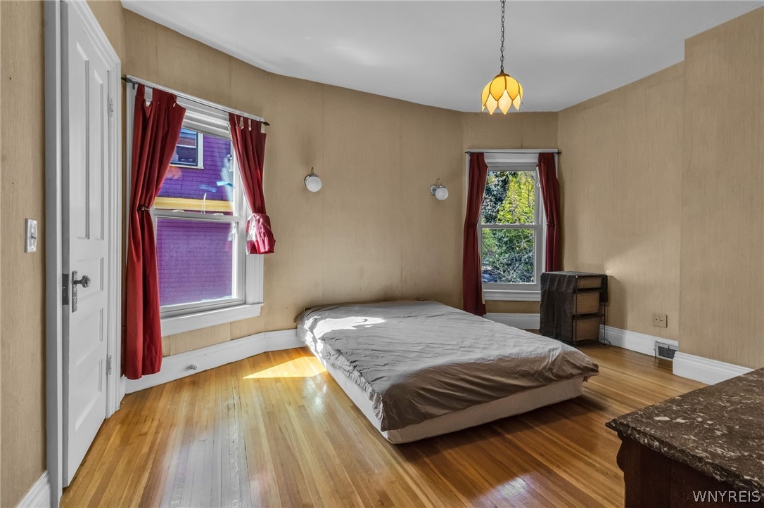316 Woodward Avenue