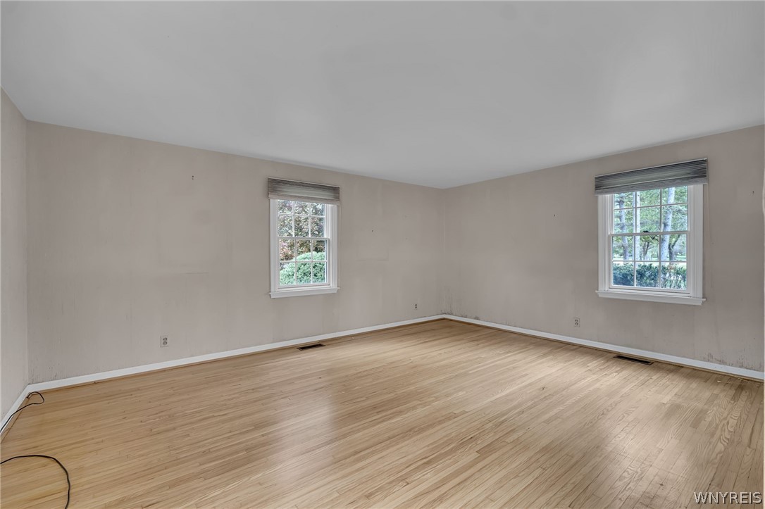 60 Knollwood Lane