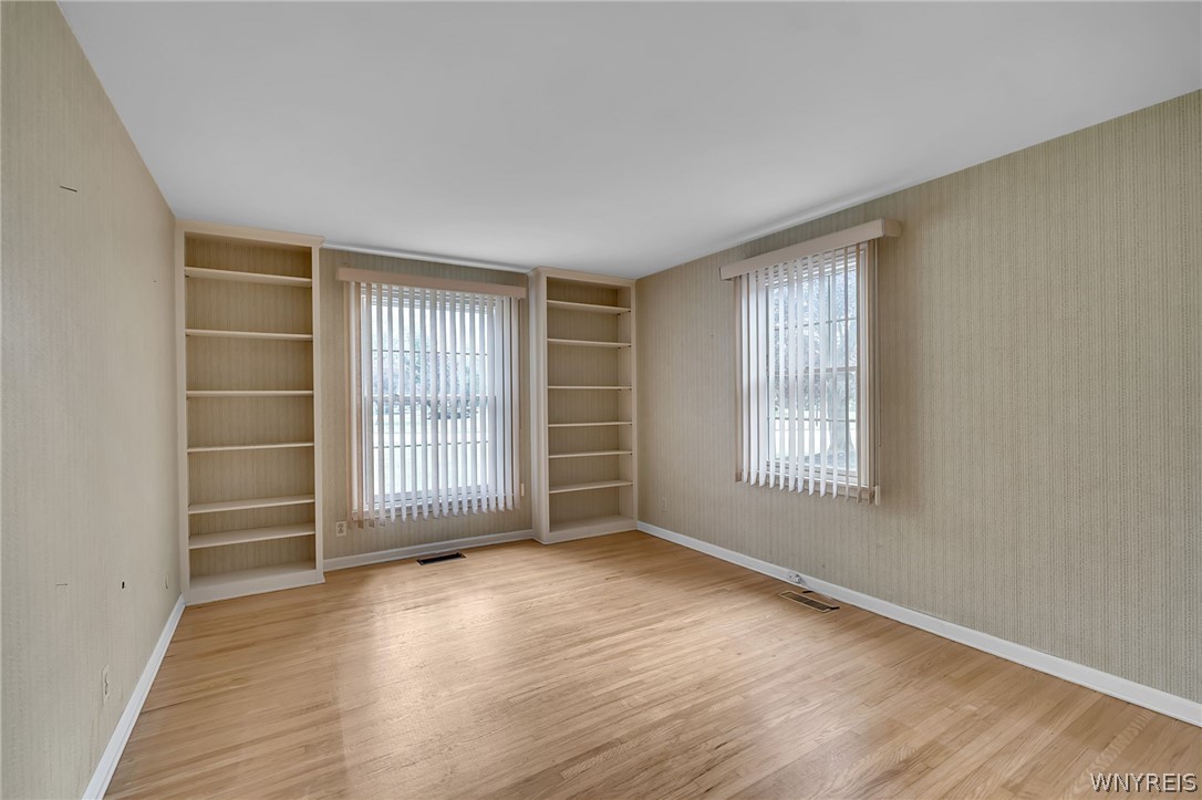 60 Knollwood Lane