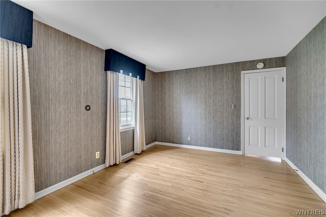 60 Knollwood Lane