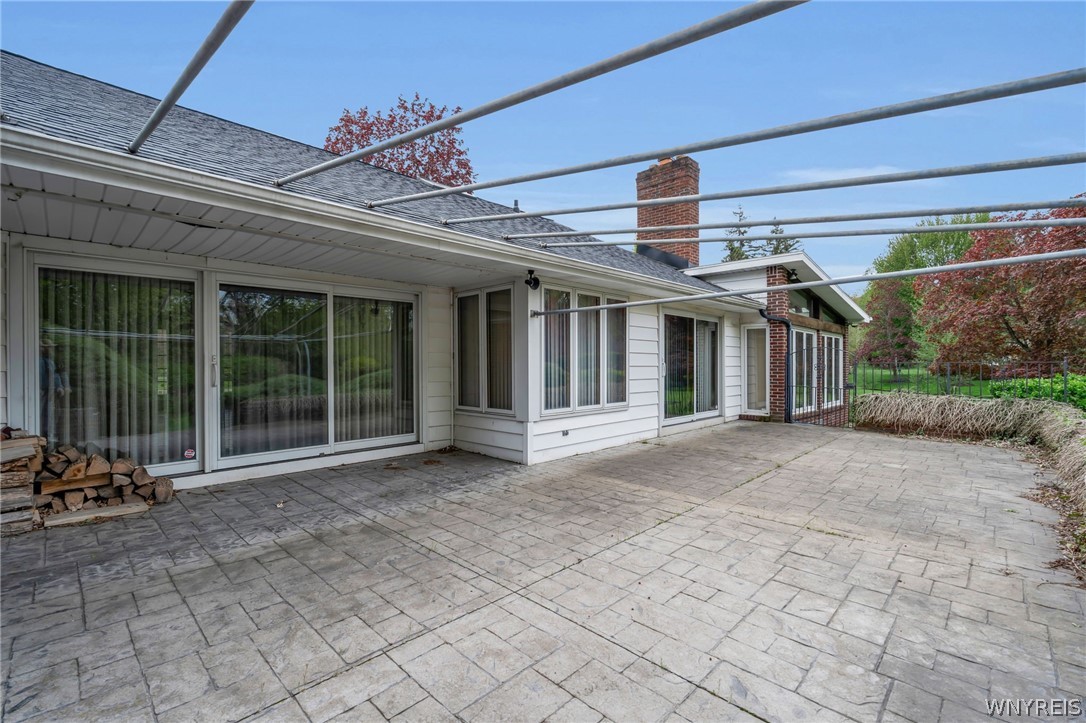 60 Knollwood Lane
