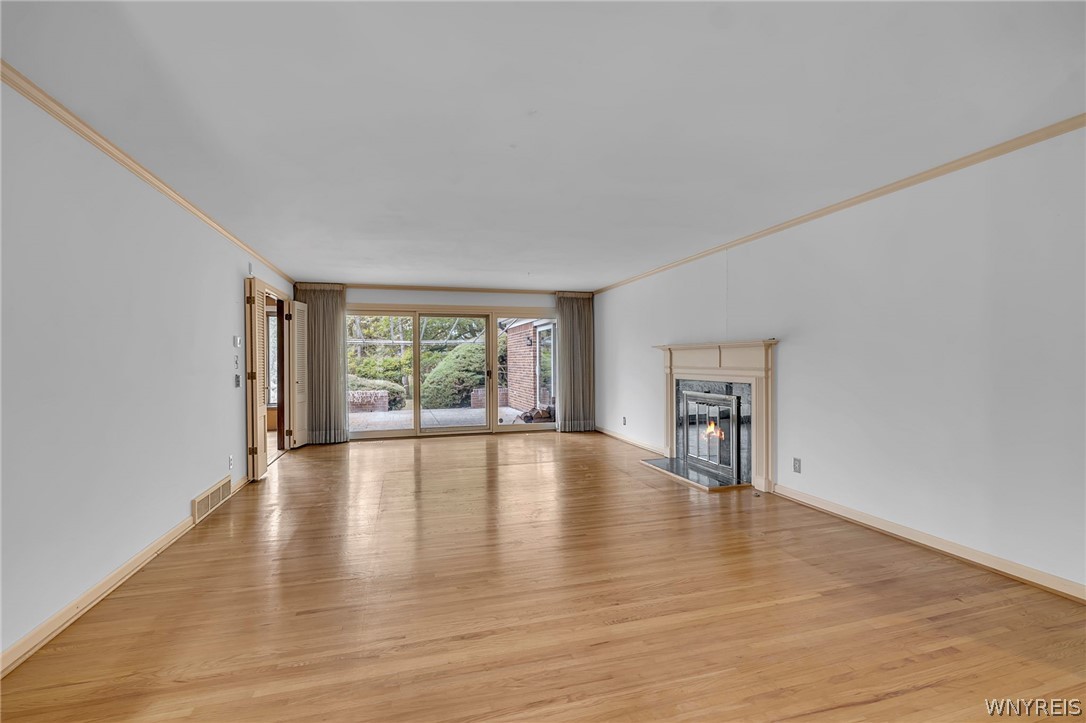 60 Knollwood Lane