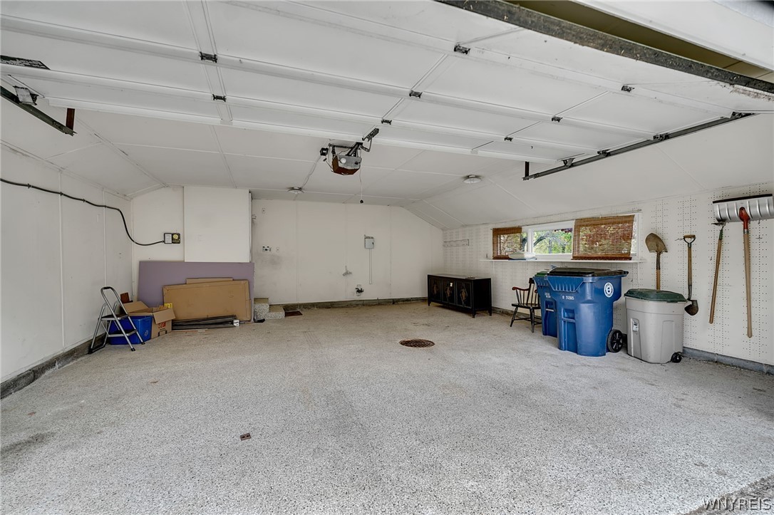 60 Knollwood Lane