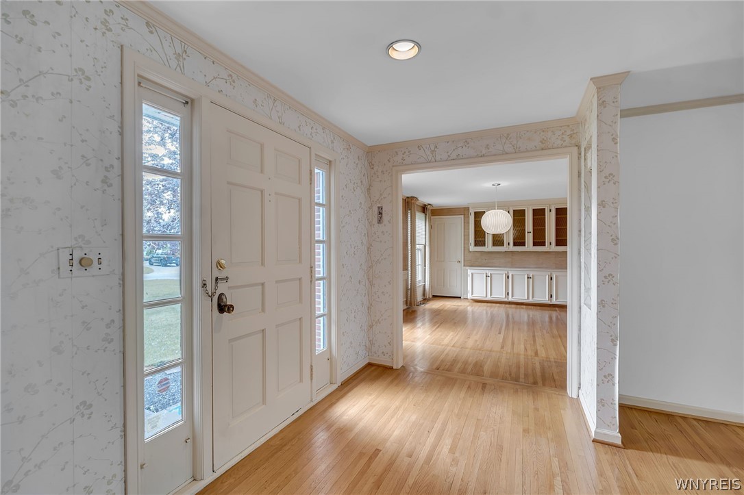 60 Knollwood Lane