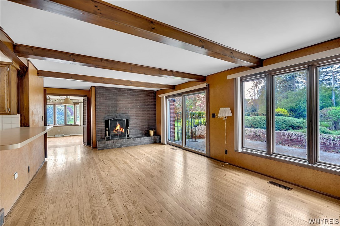 60 Knollwood Lane