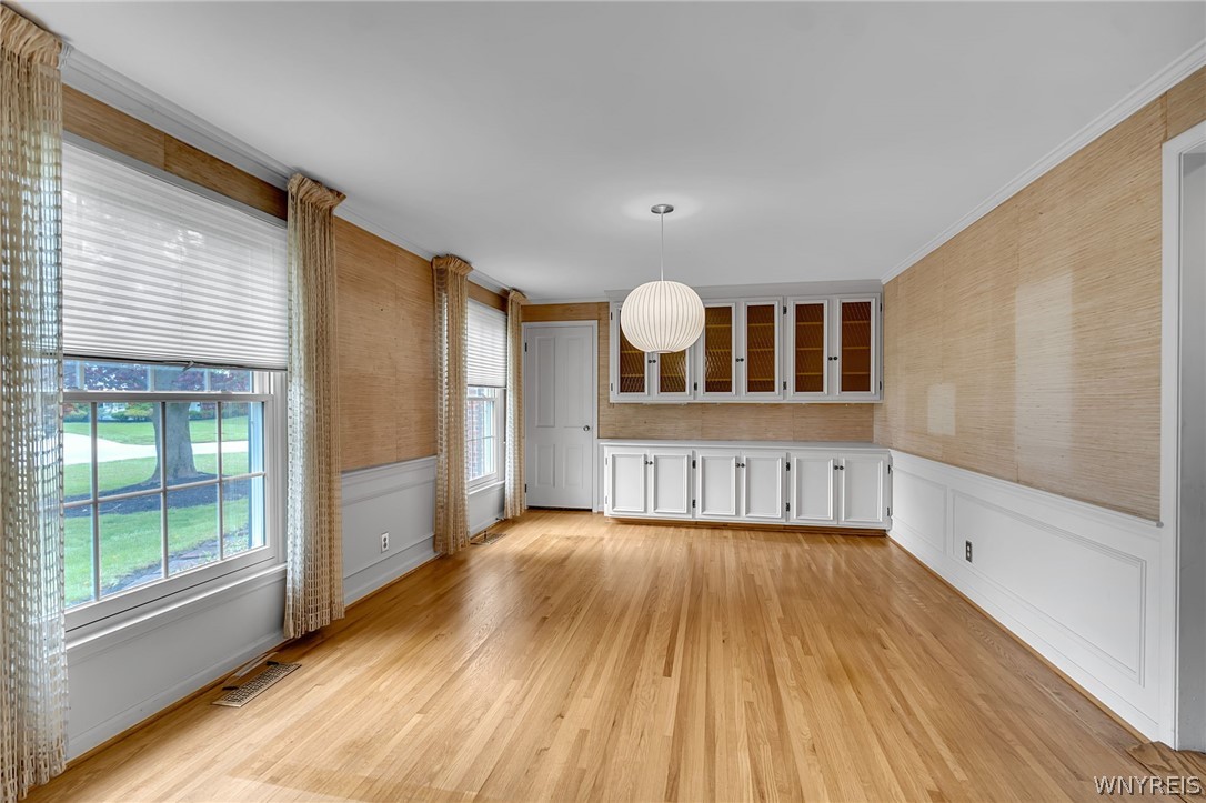 60 Knollwood Lane