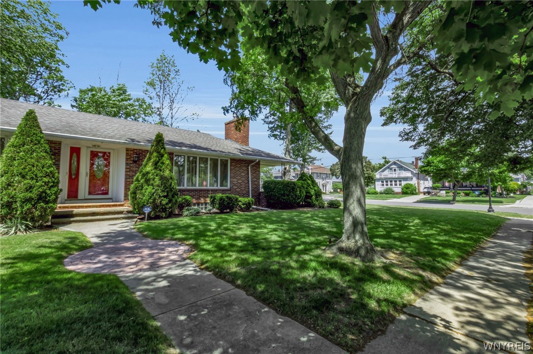 200 Delaware Road