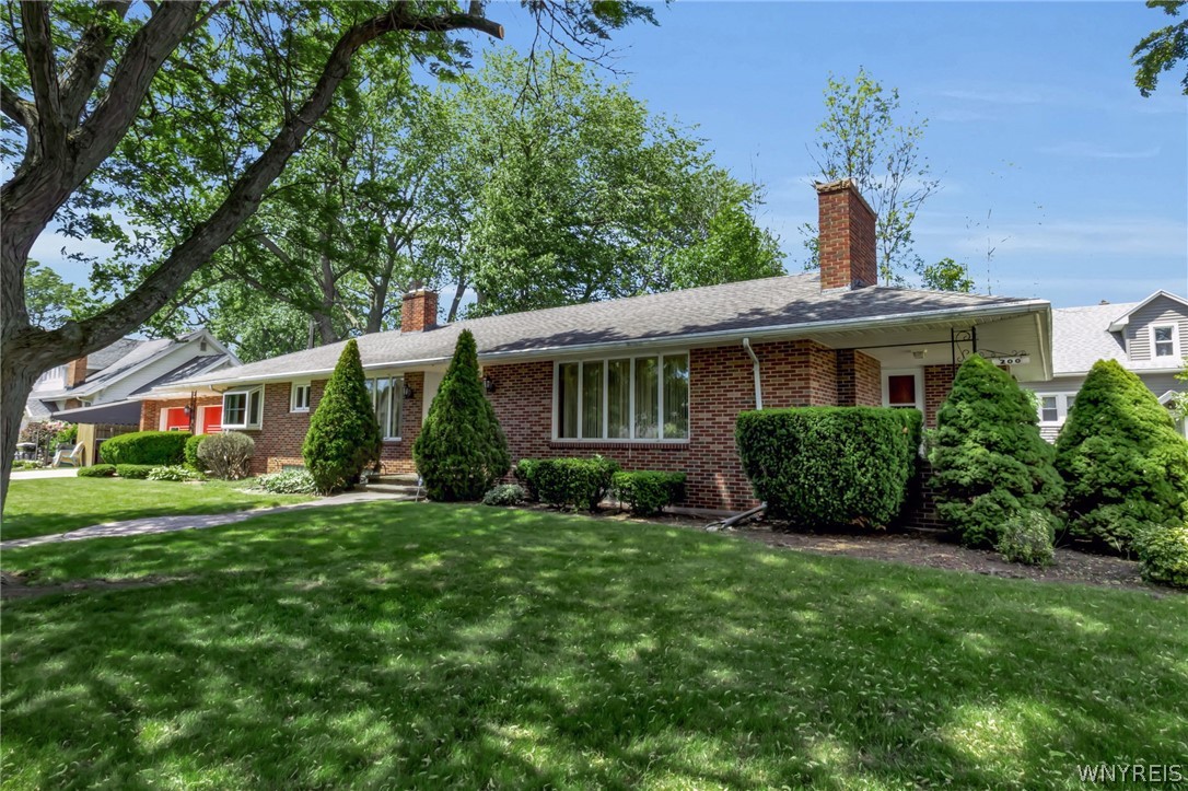 200 Delaware Road