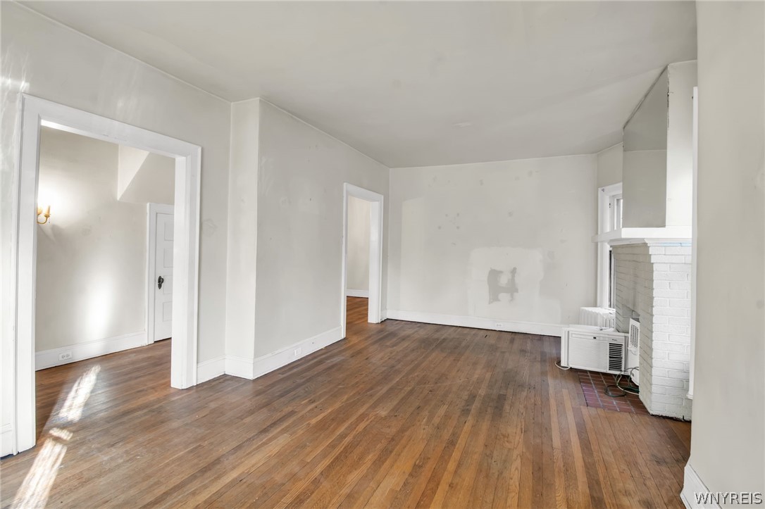 83 Lancaster Avenue