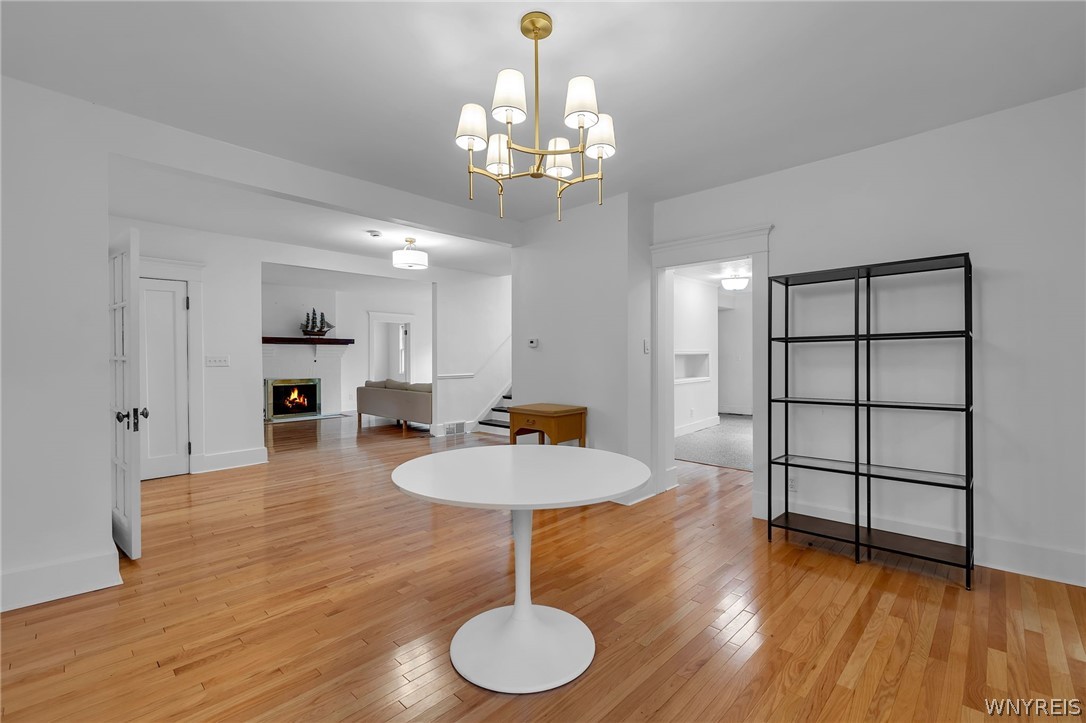 387 Woodbridge Avenue