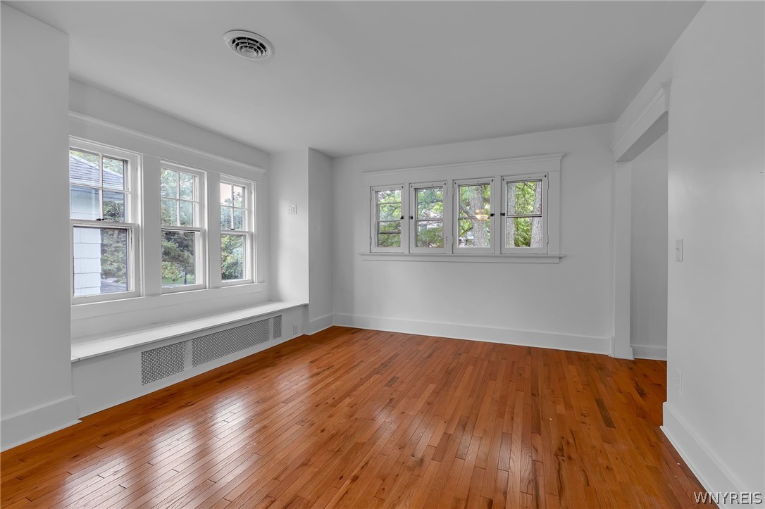 387 Woodbridge Avenue
