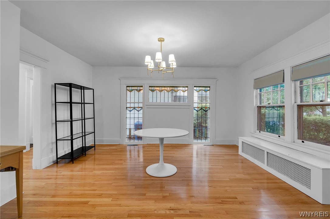 387 Woodbridge Avenue