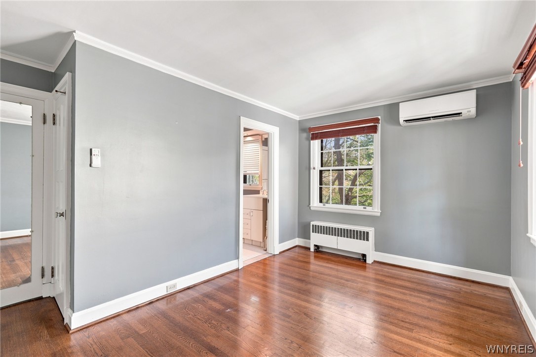 8 Mayfair Lane
