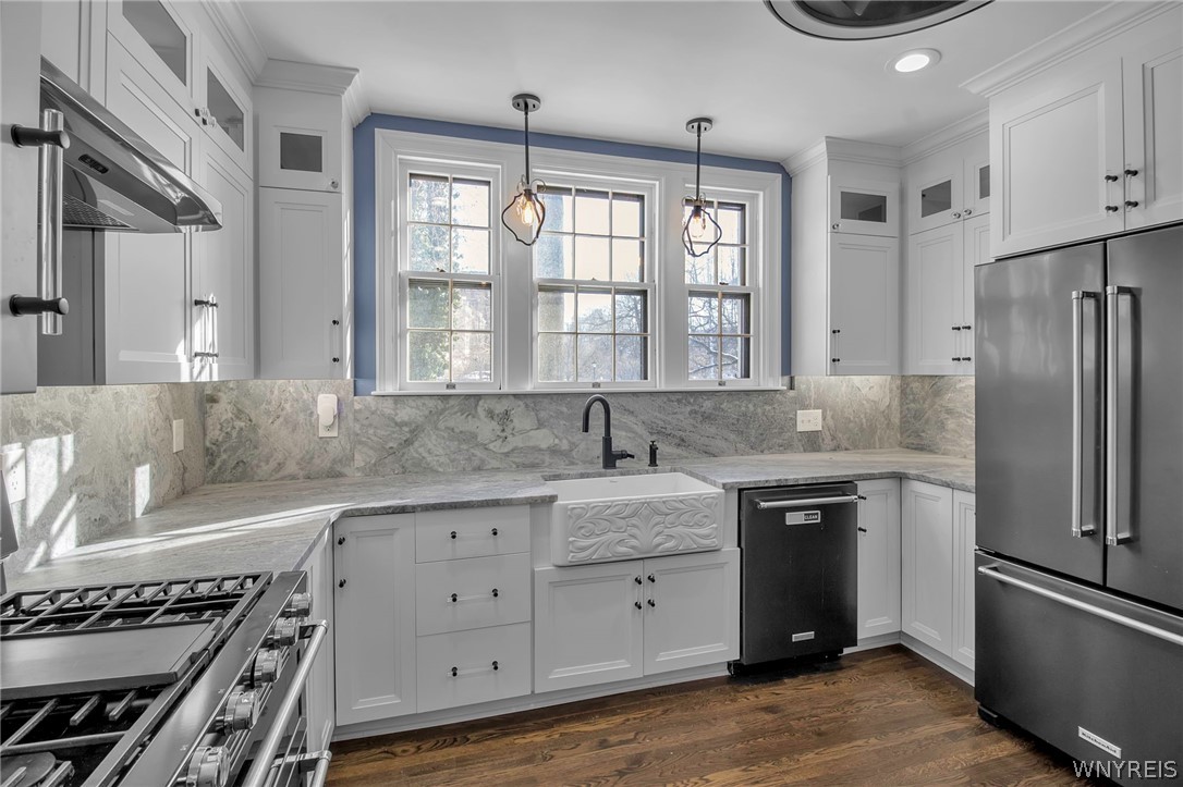 5 Mayfair Lane