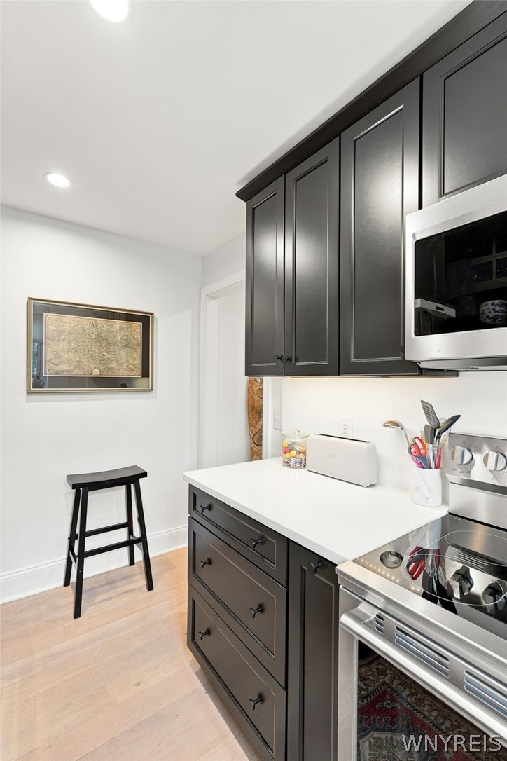 731 West Ferry 3I