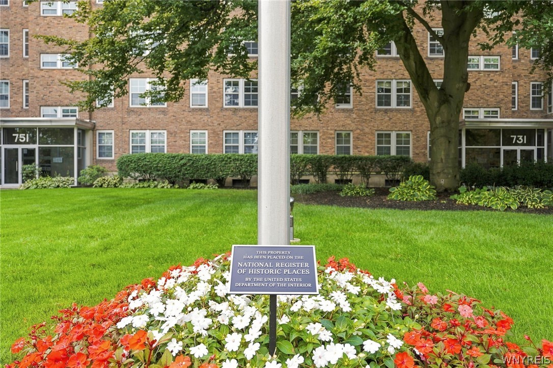 731 West Ferry 3I