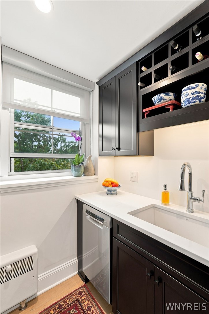 731 West Ferry 3I