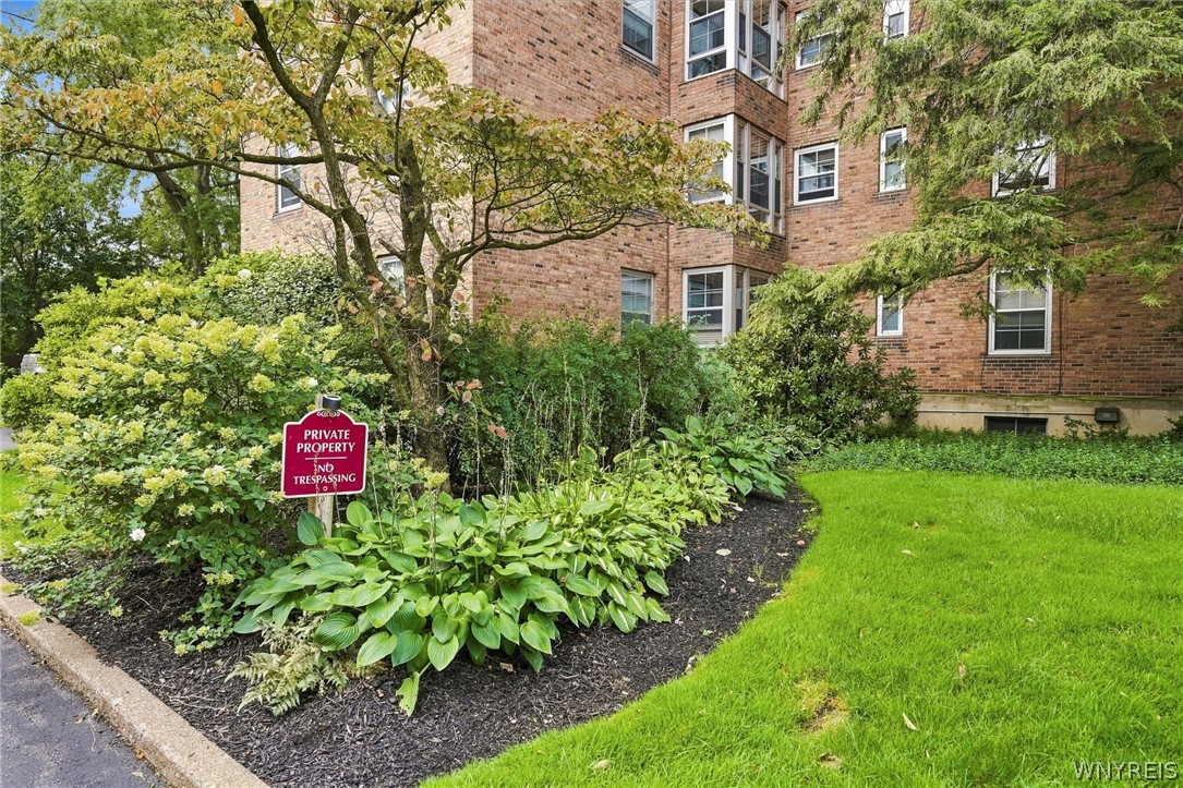 731 West Ferry 3I