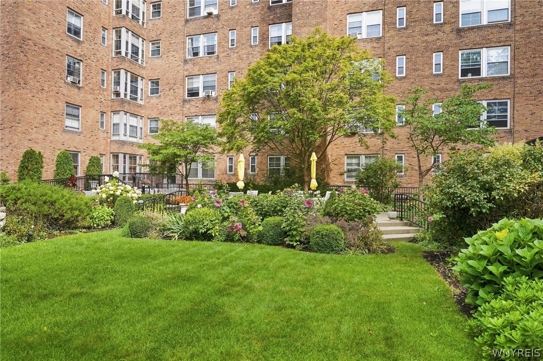 731 West Ferry 3I