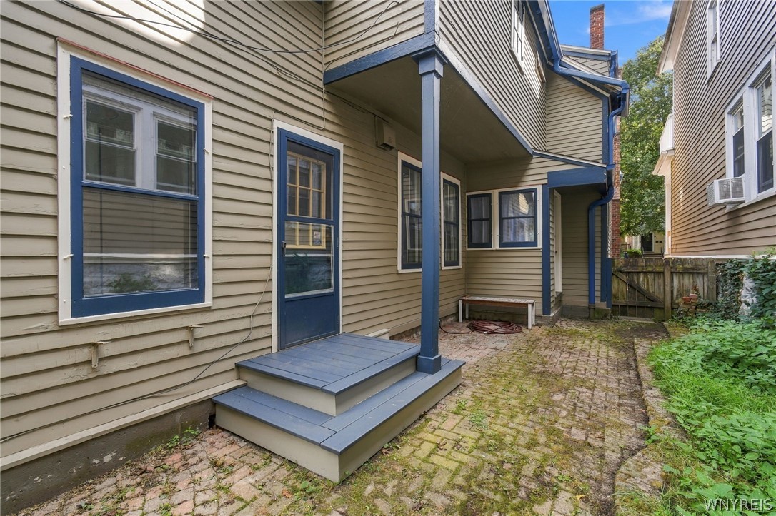 112 Ashland Avenue