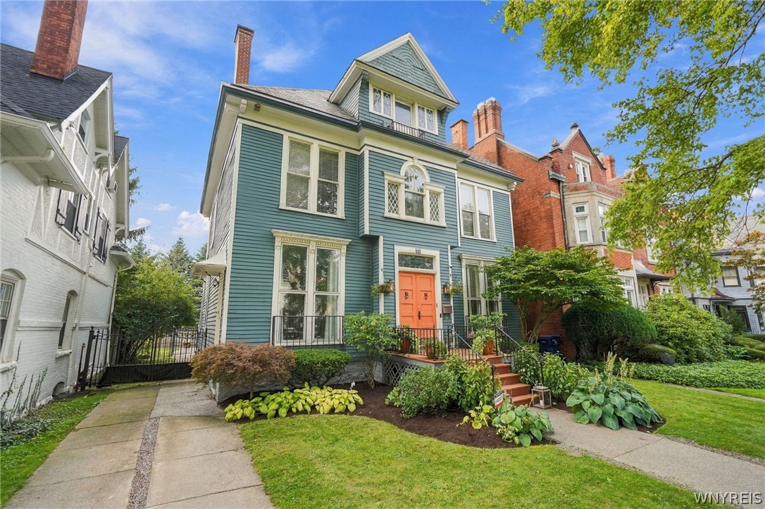 22 Oakland Place