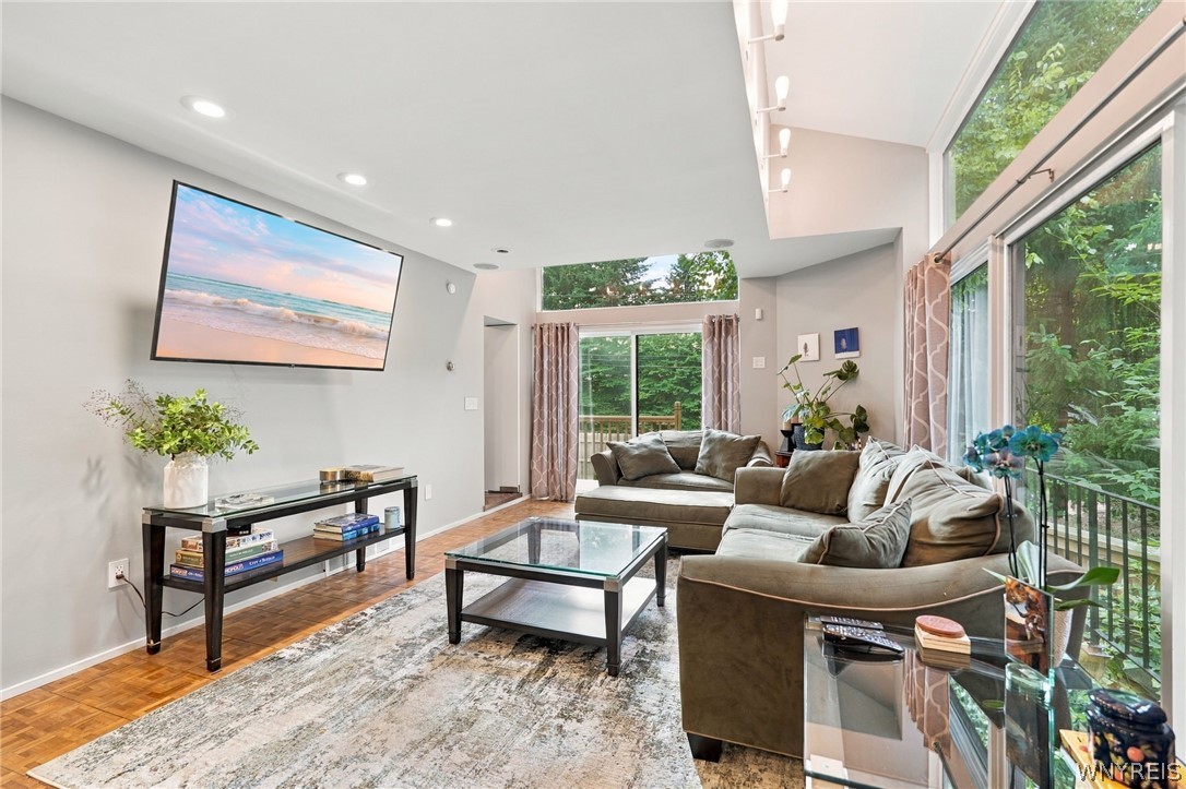 22 Oakland Place