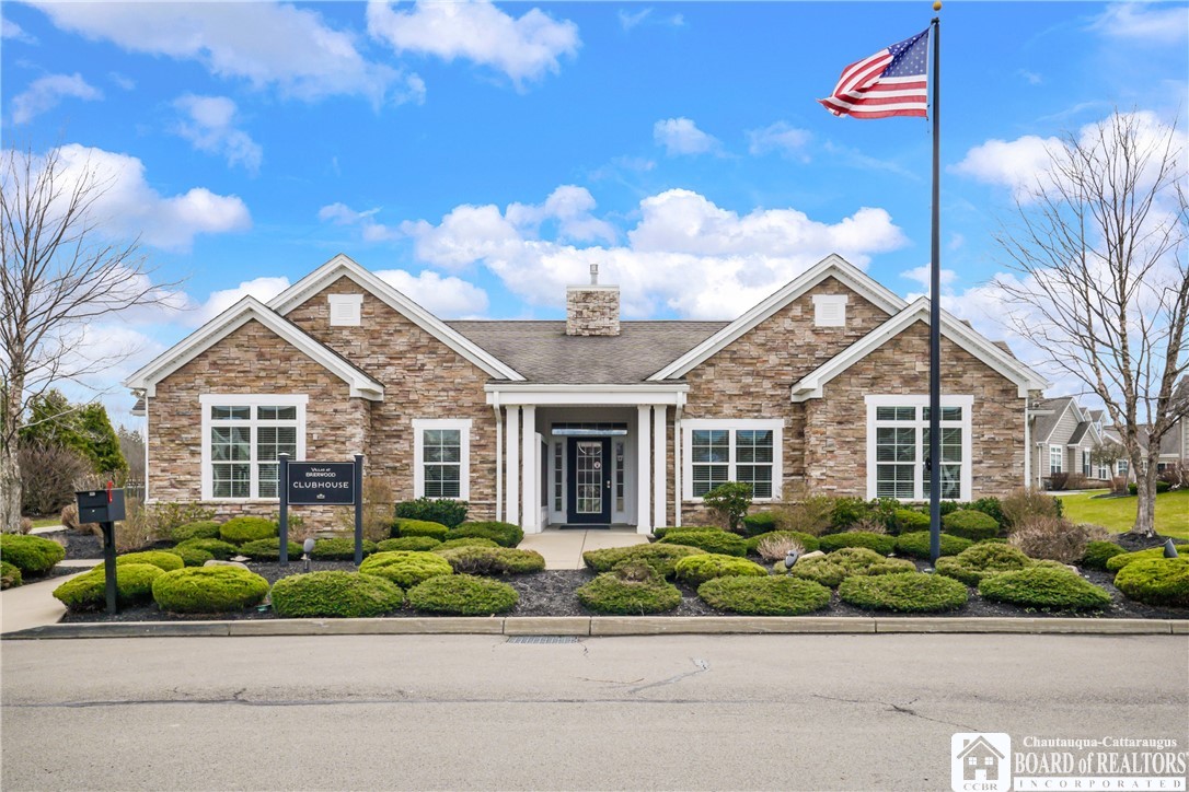 5665 Southwestern Boulevard 31C