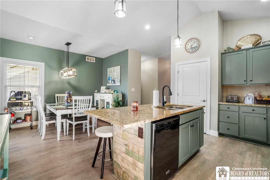 5665 Southwestern Boulevard 31C