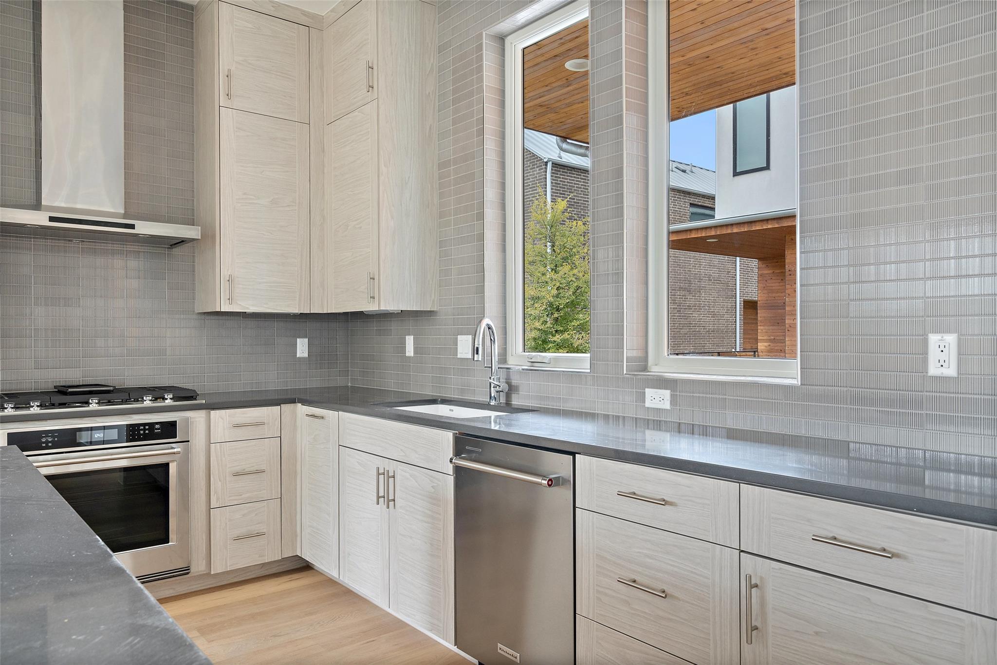 900 S 2nd ST # 18