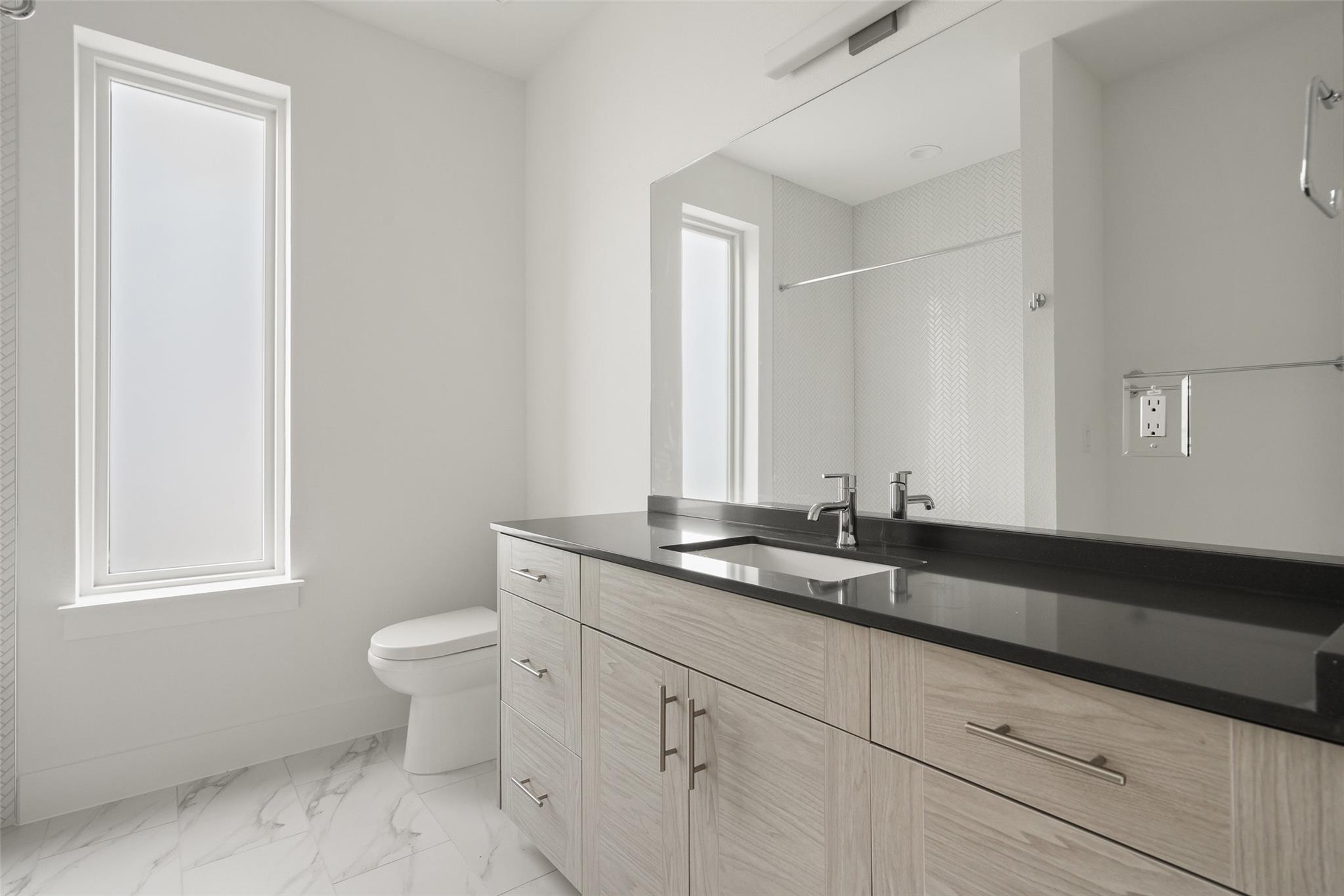 900 S 2nd ST # 18