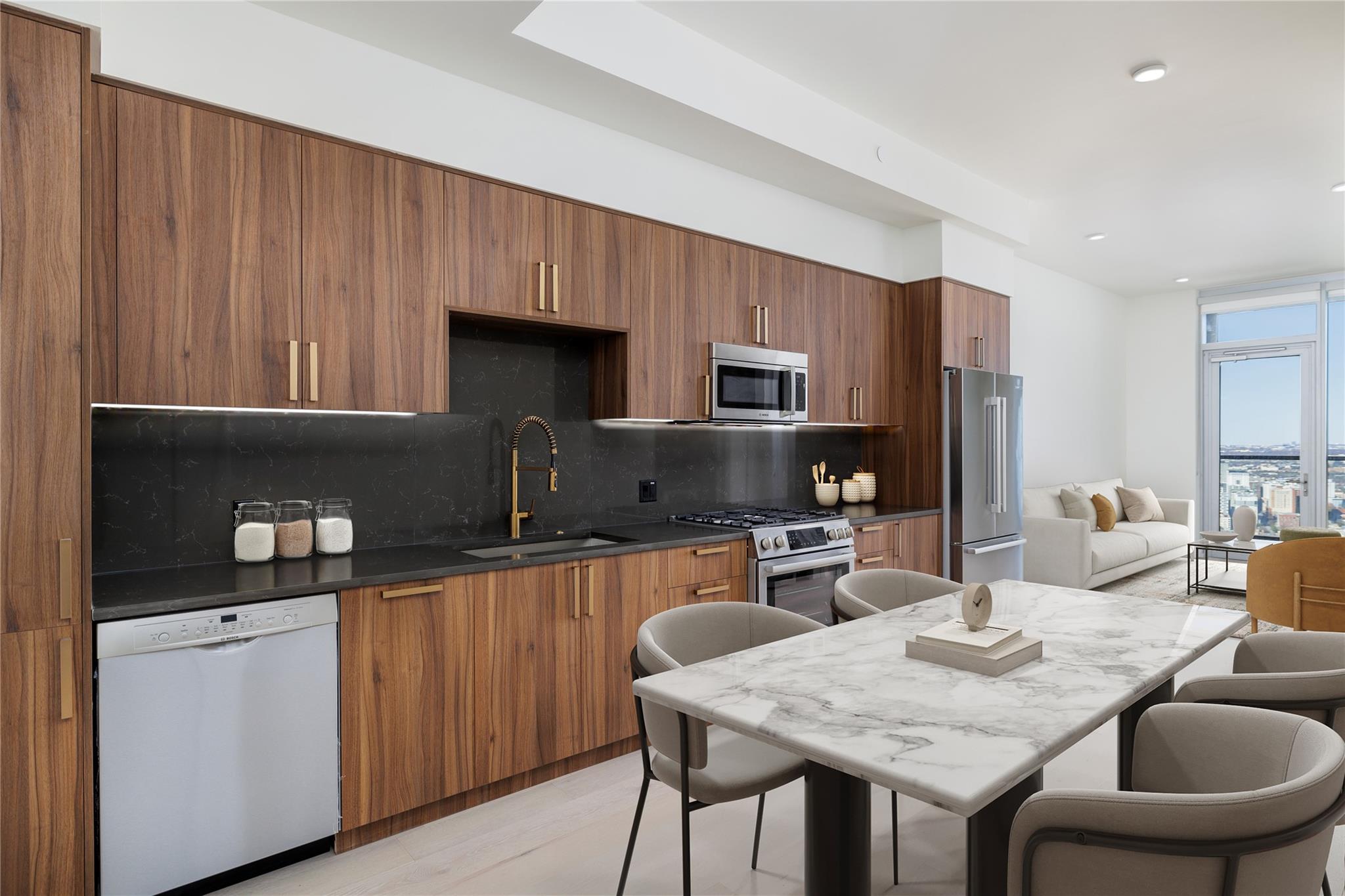 600 Guadalupe ST # 5807