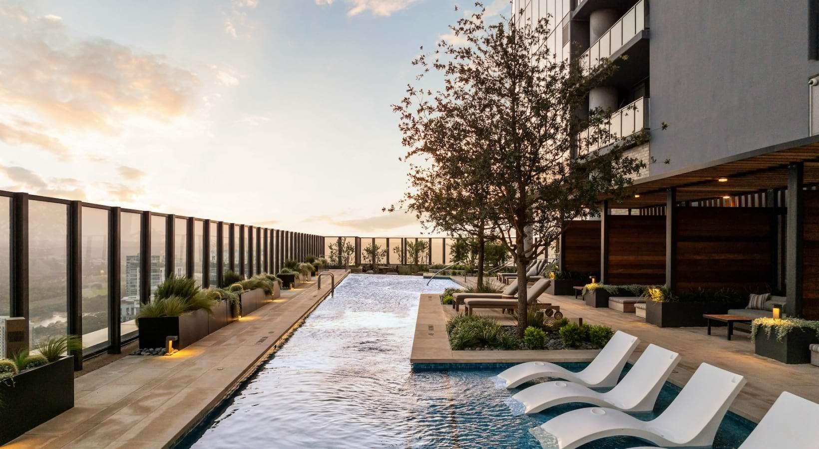 600 Guadalupe ST # 5807