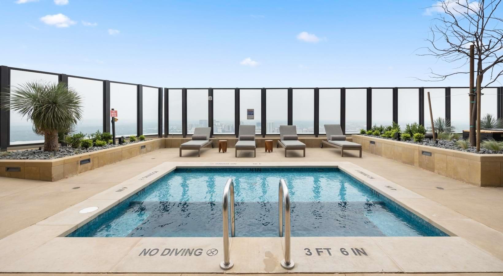 600 Guadalupe ST # 5807