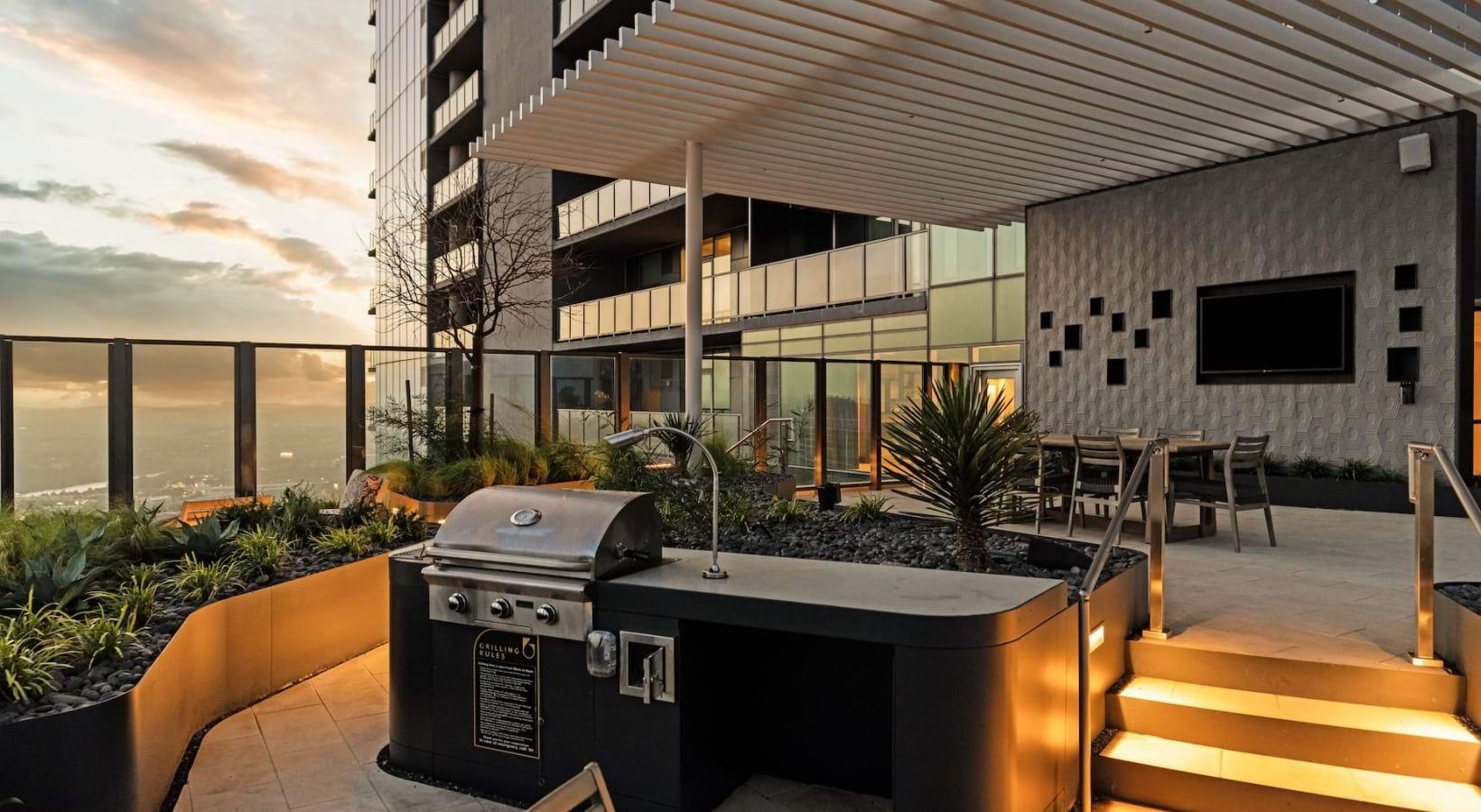 600 Guadalupe ST # 3805