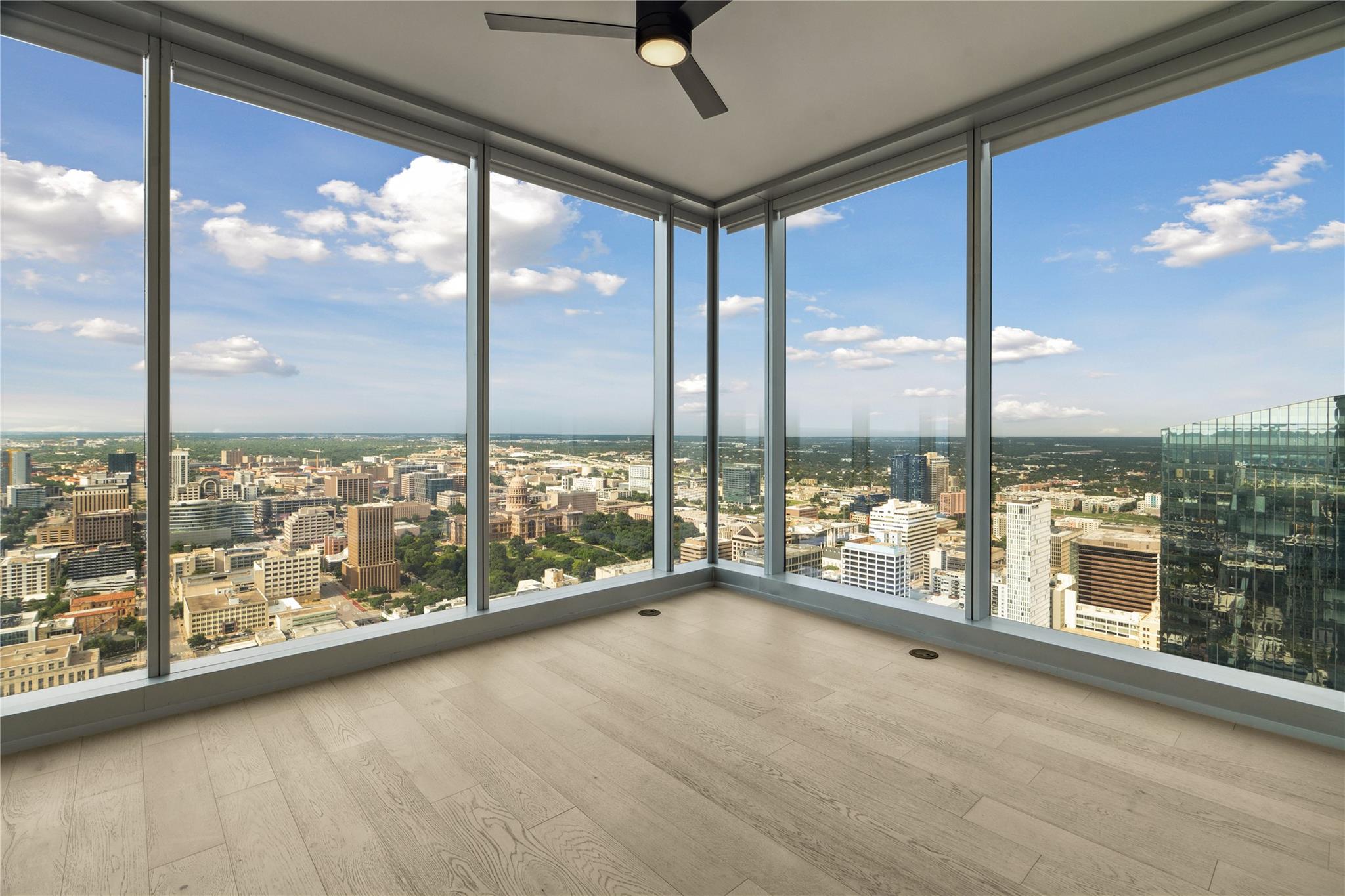 600 Guadalupe ST # 3805