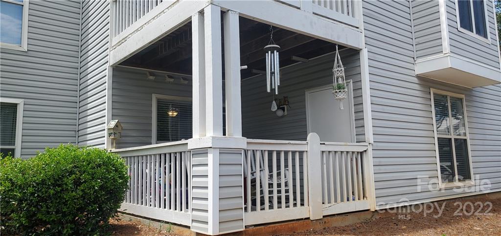 14 Hamiltons Bay Court Unit: 504